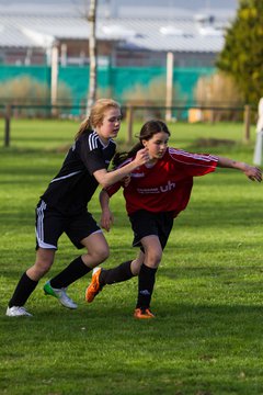 Album: wCjun am 30.4.13 - C-Juniorinnen TSV Weddelbrook - FSG BraWie 08